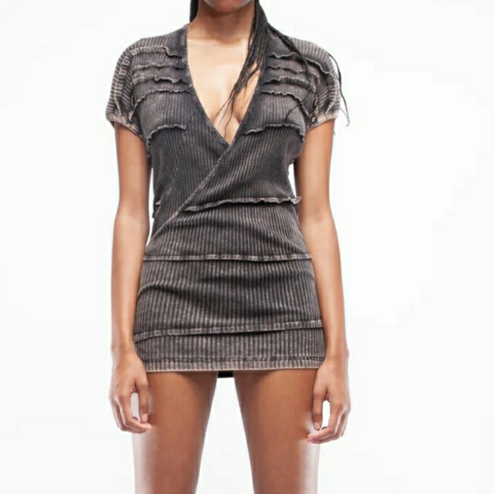 Demobaza Tunic Core Reframe Dress
